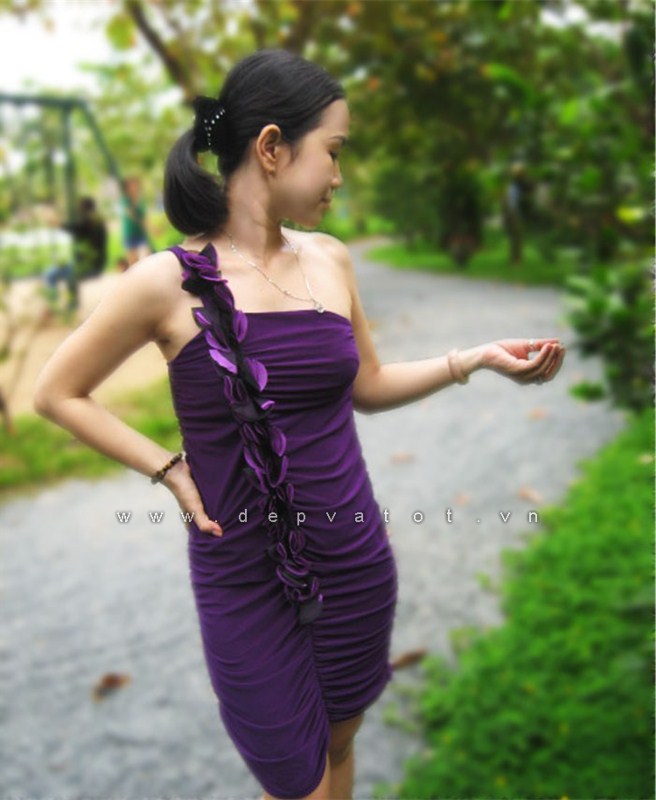 dam dao pho noi nho khong ten