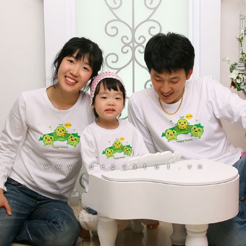 ao gia dinh tay dai hat dau ti hon